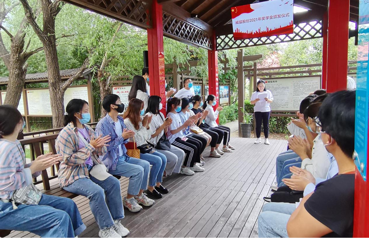 pg电子游戏(官方)最新IOS/安卓版/手机版APP下载