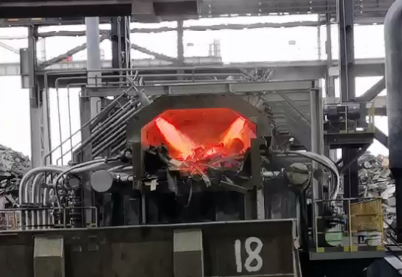 新疆某特钢-电磁直喷热互换系统使用现场